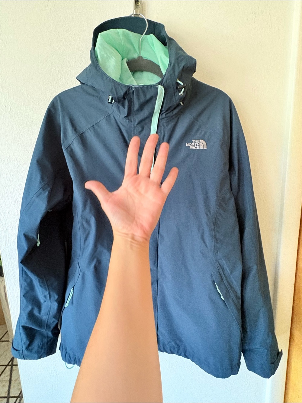 The North Face Women's Waterproof 3 in 1 Hooded Jacket Large dark teal color.